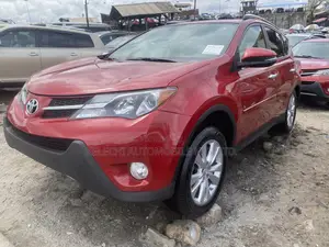 Toyota RAV4 Limited 4dr SUV (2.5L 4cyl 6A) 2015 Red