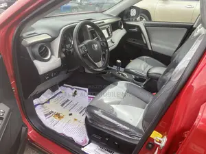 Toyota RAV4 Limited 4dr SUV (2.5L 4cyl 6A) 2015 Red