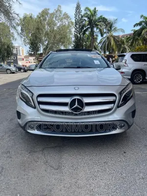 Mercedes-Benz GLA 250 2015 Silver
