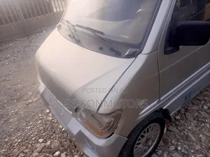 Wuling LZW6358 2020 Silver