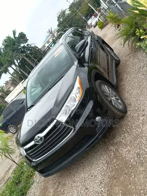 Toyota Highlander 2015 Black