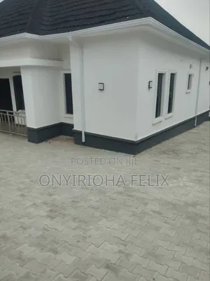 3bdrm Bungalow in Gwarinpa Extension, Life Camp for rent