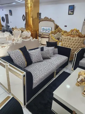 Modern Contemporary 8 Seaters Sofa Chair