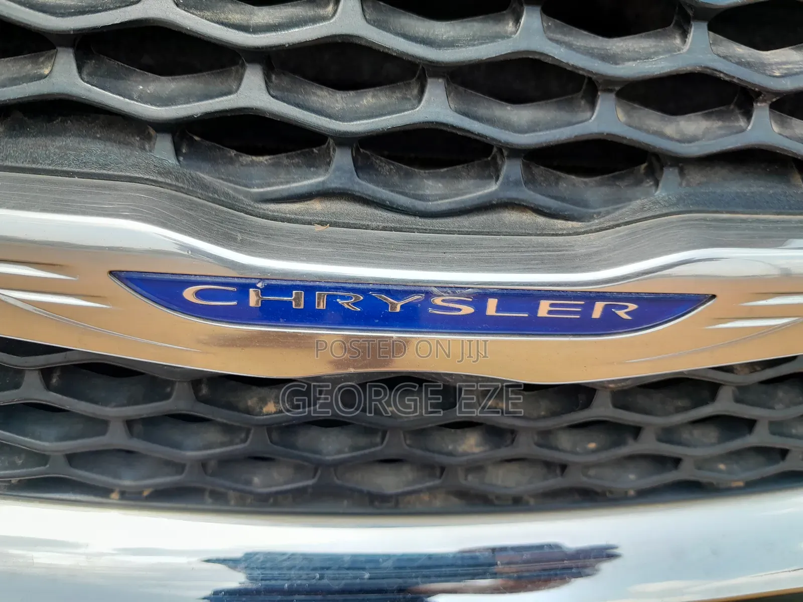 Chrysler Pacifica 2018 Orange