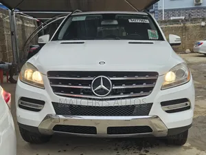 Mercedes-Benz M Class ML350 4MATIC 4dr SUV AWD (3.5L 6cyl 7A) 2014