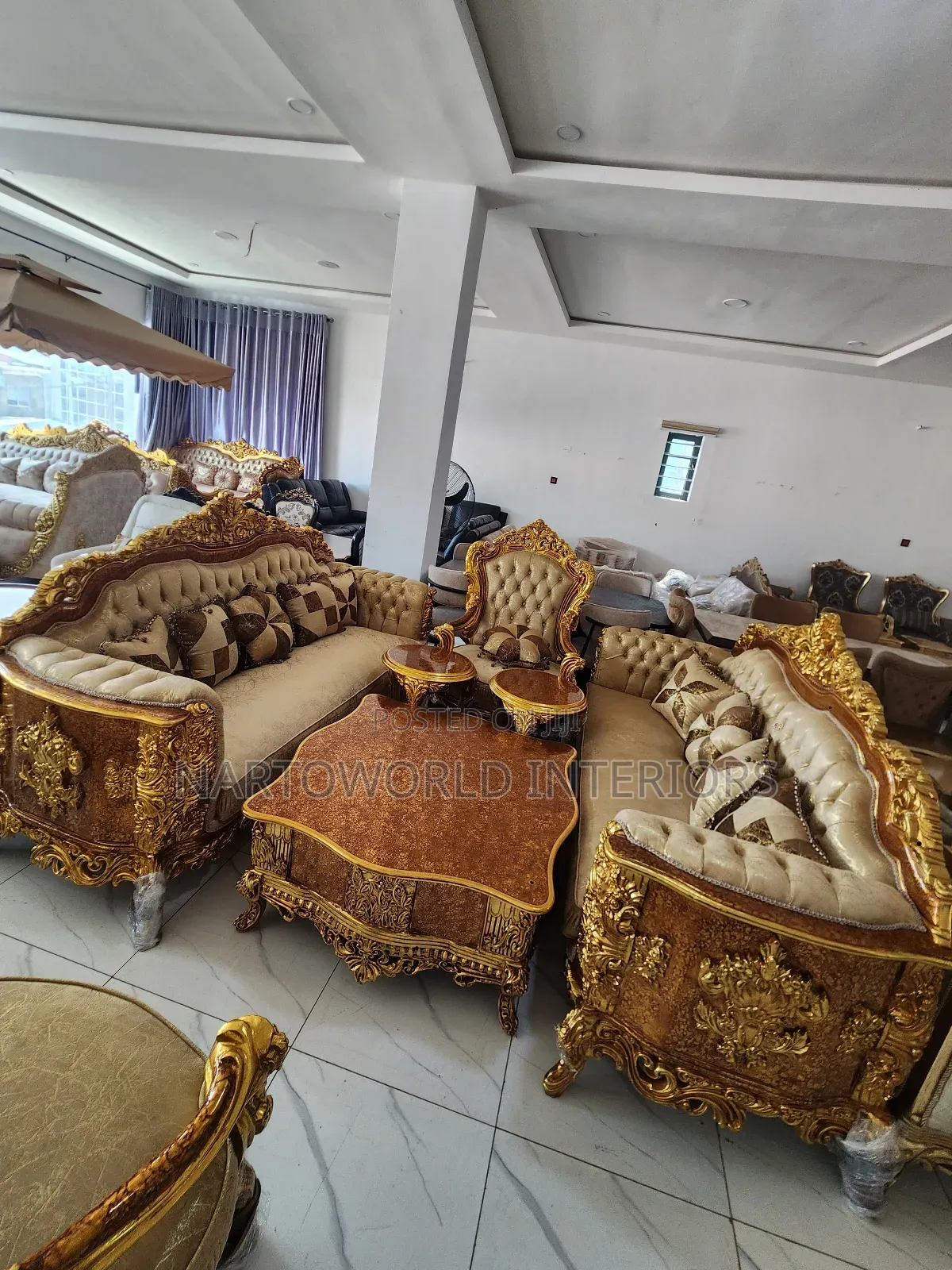 8 Seaters Royal Sofa Chair