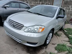 Toyota Corolla LE 2004 Silver