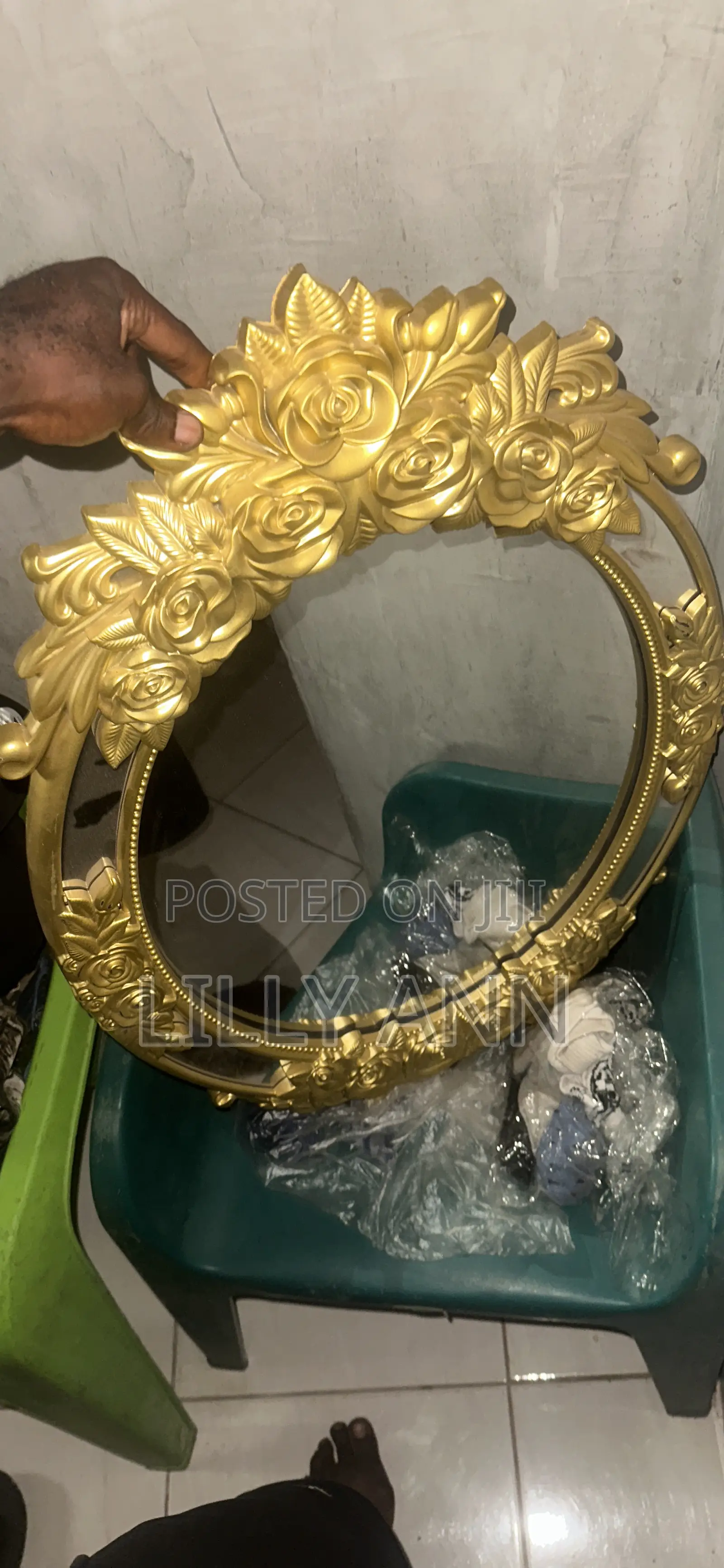 Large Oval Wall-Mounted Mirror