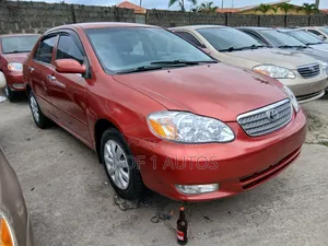 Toyota Corolla LE 2004 Orange