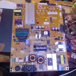 Electronics Repairer Technician