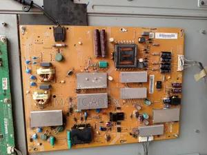 Electronics Repairer Technician