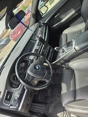 BMW 550i 2010 White