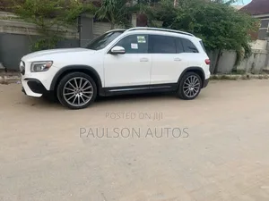 Mercedes-Benz GLB-Class GLB 250 4MATIC 2020 White