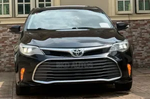 Toyota Avalon Limited 4dr Sedan (3.5L 6cyl 6A) 2014 Black