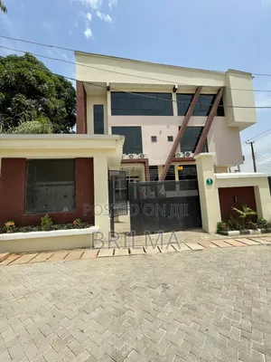 7 Bedroom Office Space in Wuse Zone 3 for Rent