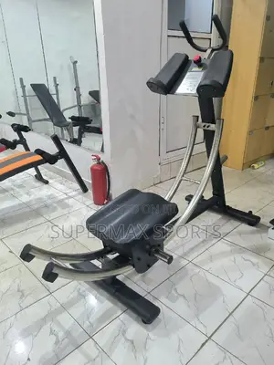 Upgrade Your Gym With This Commercial Abs Machine