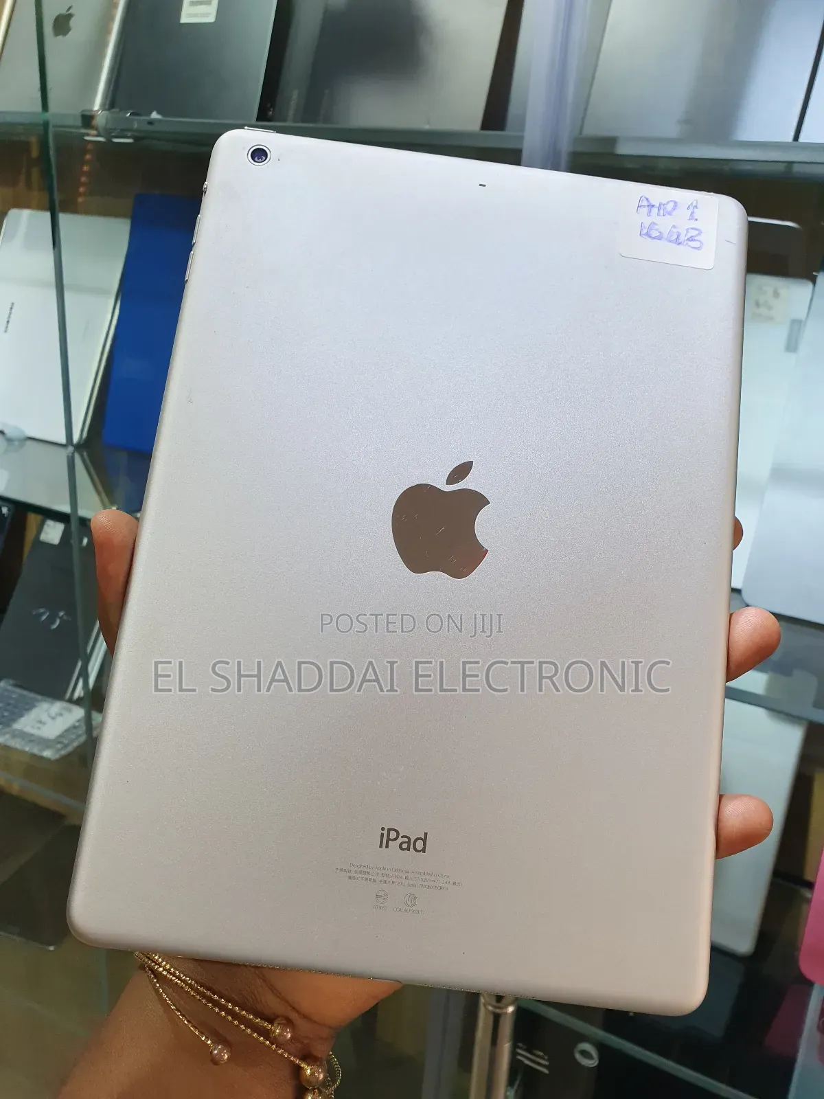 Apple iPad Air 16 GB Silver