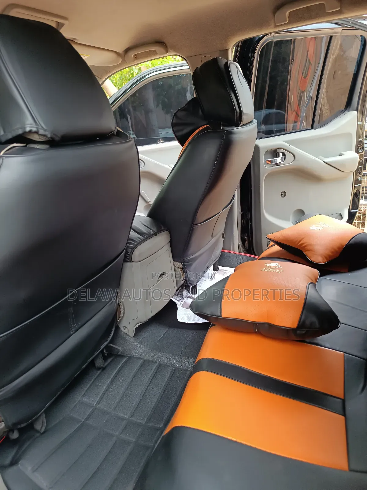 Nissan Frontier 2015 Black