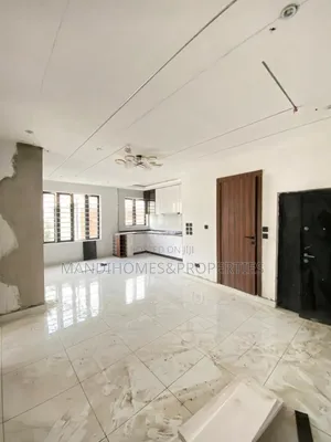 3bdrm Apartment in Agungi for sale