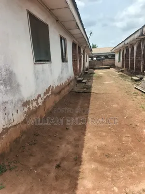 Furnished 3bdrm Block of Flats in Benin City for sale