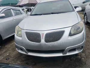Pontiac Vibe AWD 2006 Silver