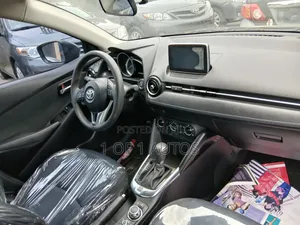 Toyota Yaris iA 1.5 FWD 2019 Gray