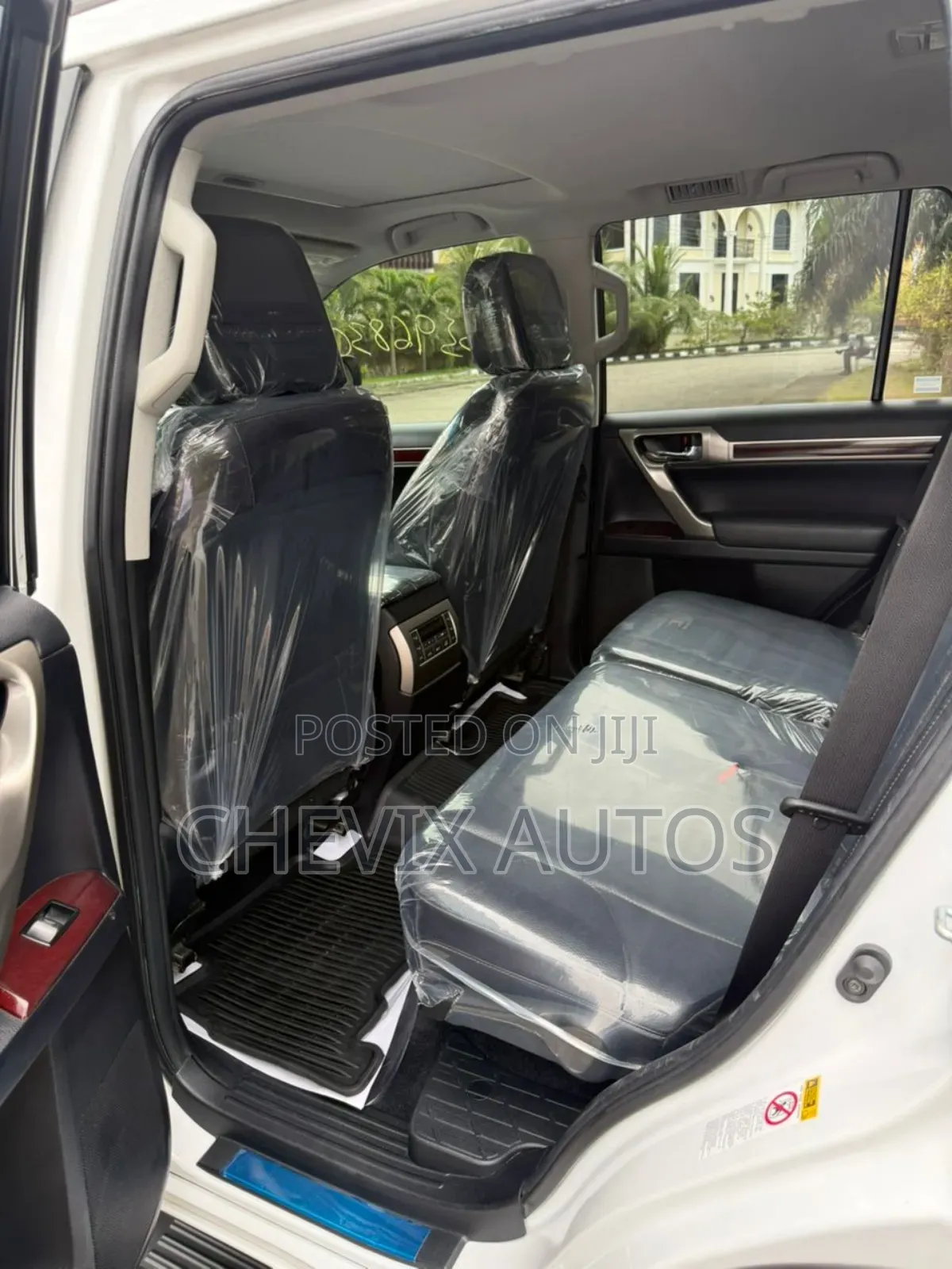 Lexus GX 460 Base 2018 White