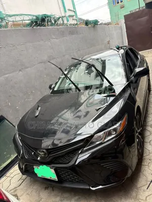 2020 Toyota Camry Windscreen Glass Available Installed at Chimatex