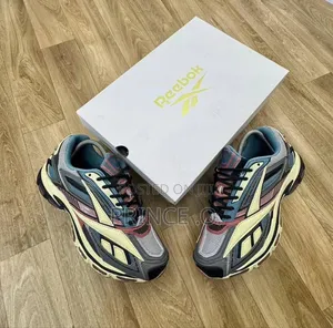 Reebok Ultra Classic Sneakers