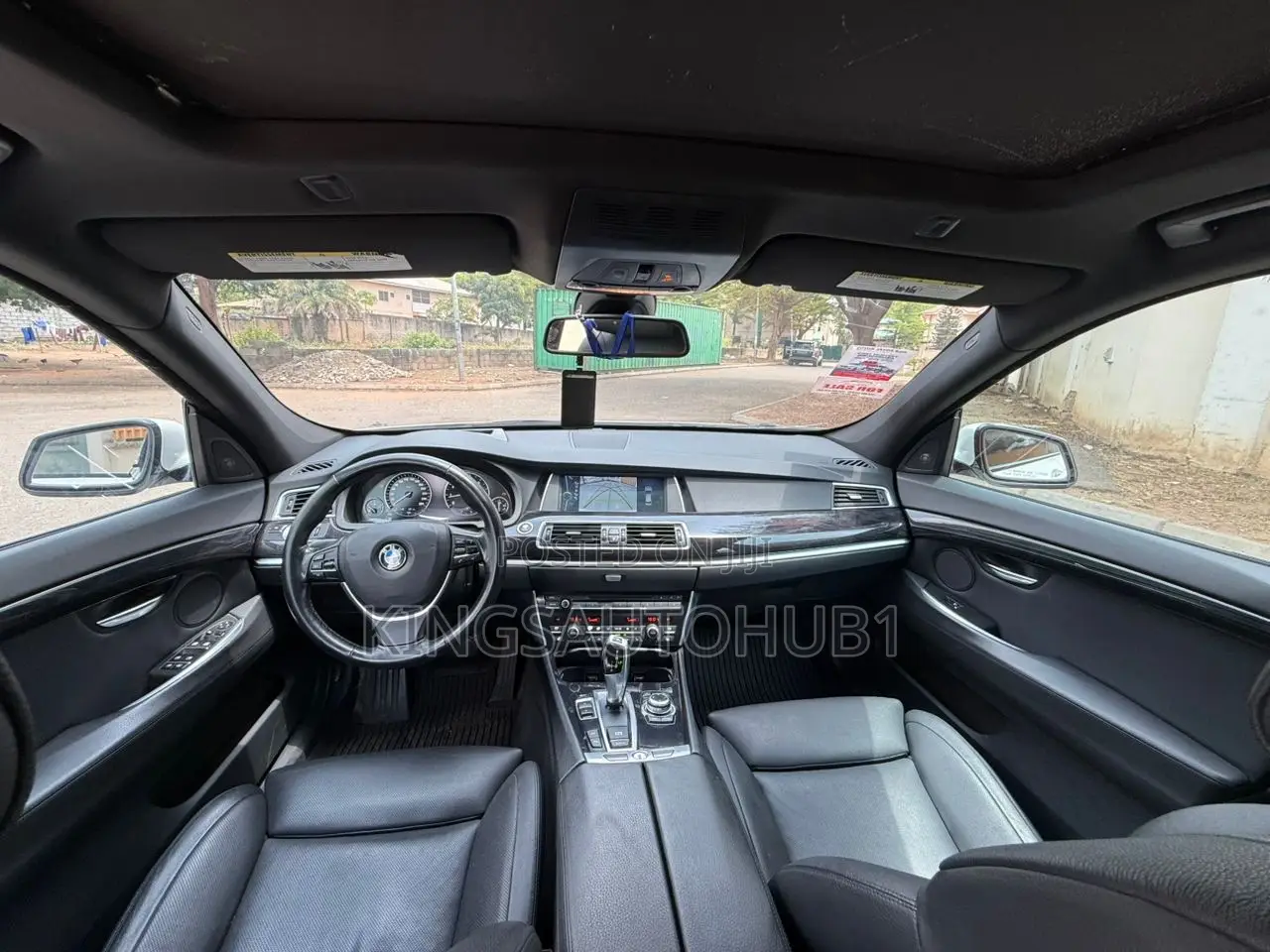 BMW 550i 2010 White