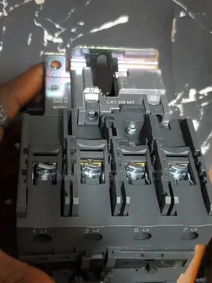 Schneider Contactor D95004 125amp