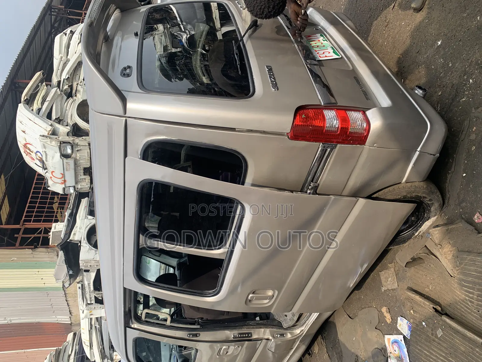 Suzuki Every 2010 Brown