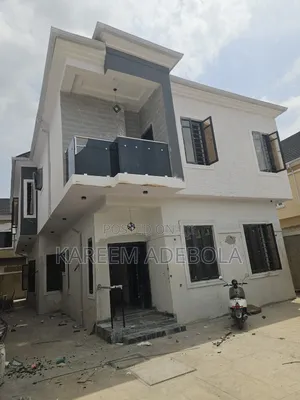 5bdrm Duplex in Omole Phase 2 for rent