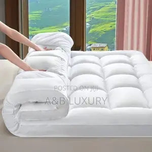 America Fluffy Fiber Mixed With Feather Mattress Topper