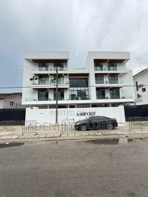 Furnished 2bdrm Apartment in Lekki for sale