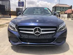Mercedes-Benz C300 Luxury 4dr AWD 4Matic Sedan (2.0L 4cyl 7A) 2015 Blue