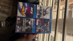 Playstation 4 Slim
