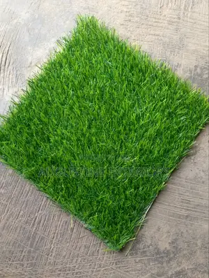 High Quality Artificial Green Grass Rug Size 30mm