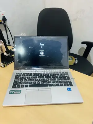 Laptop HP EliteBook 845 G8 12GB AMD Ryzen 5 SSD 256GB