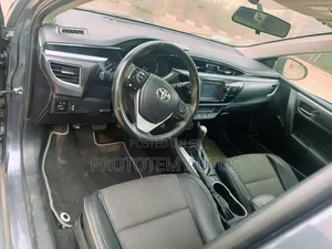 Toyota Corolla S Plus 4dr Sedan (1.8L 4cyl CVT) 2016 Gray