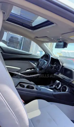 Chevrolet Camaro 2018 Silver