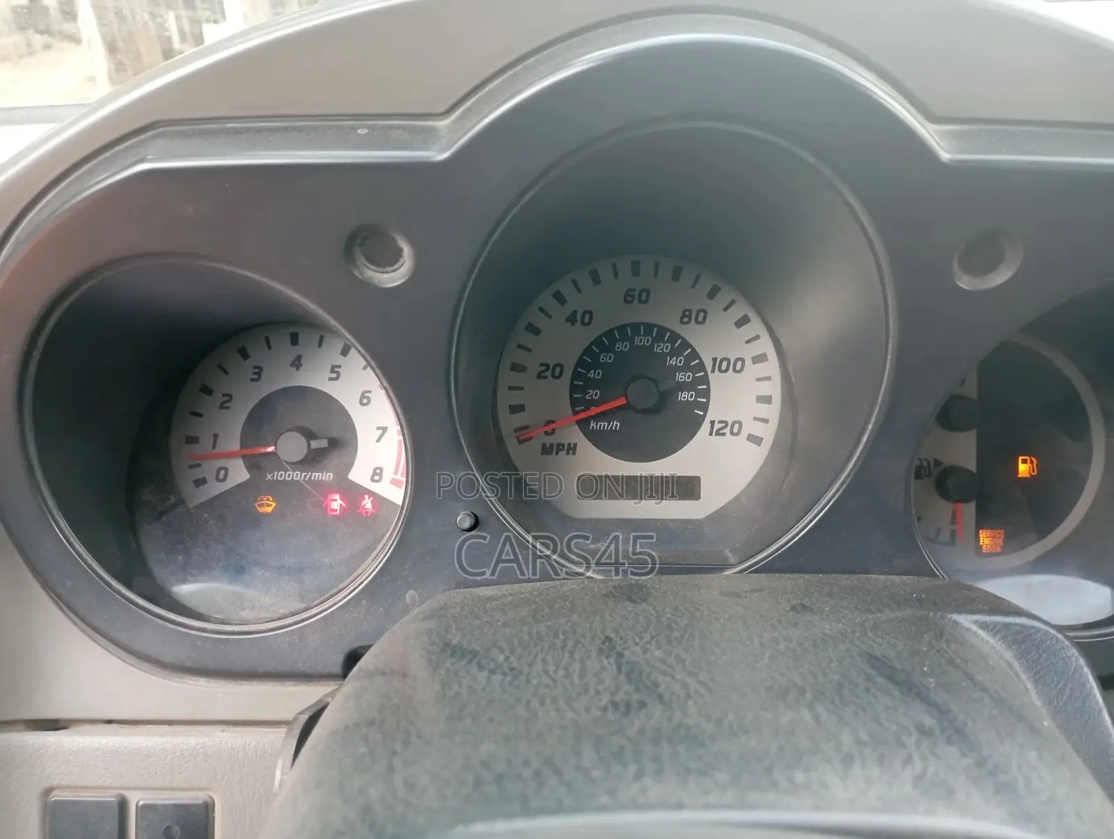 Nissan Xterra 2004 Gray
