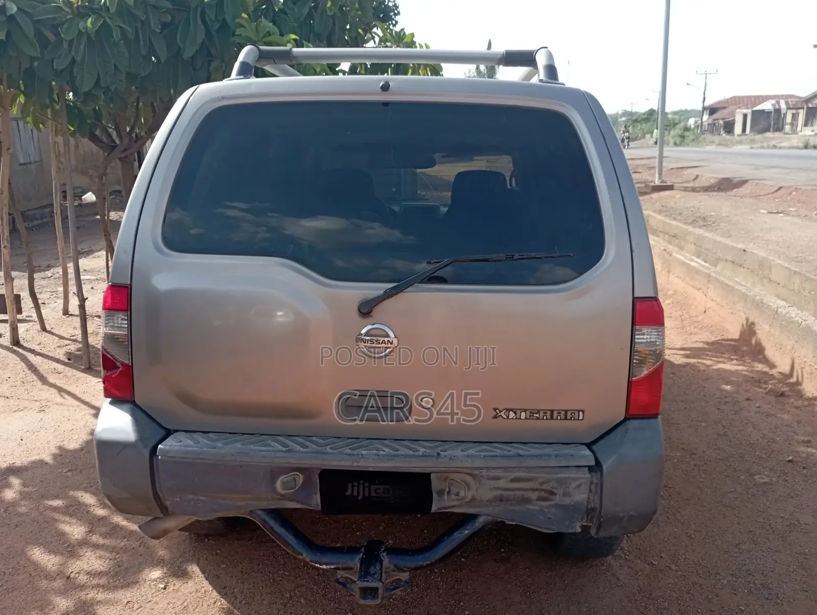 Nissan Xterra 2004 Gray