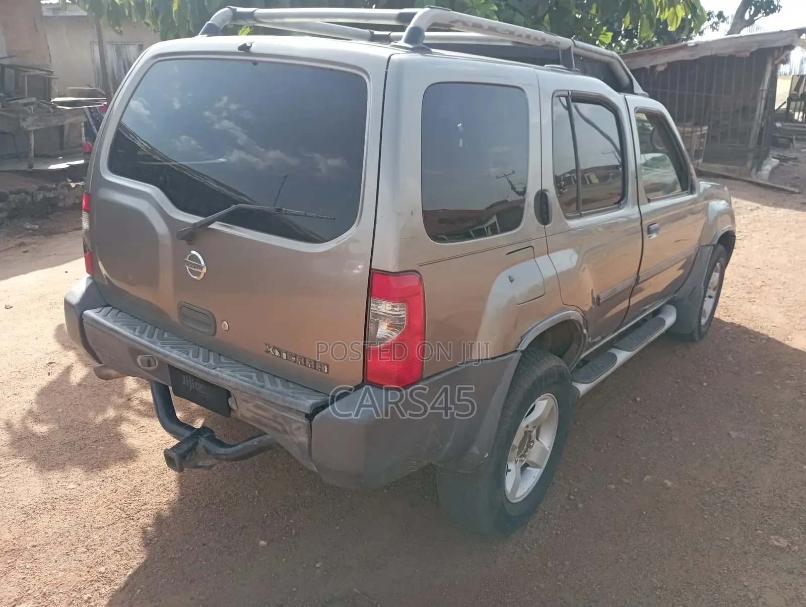 Nissan Xterra 2004 Gray