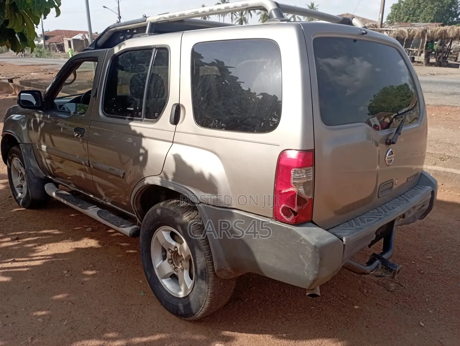 Nissan Xterra 2004 Gray