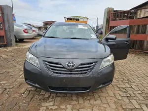 Toyota Camry 2009 Gray