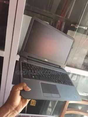 Laptop Dell Latitude 3540 8GB Intel Core i3 HDD 500GB