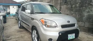 Kia Soul 2010 Silver