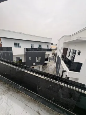 Furnished 2bdrm Penthouse in Ikota, Lekki Lagos for sale