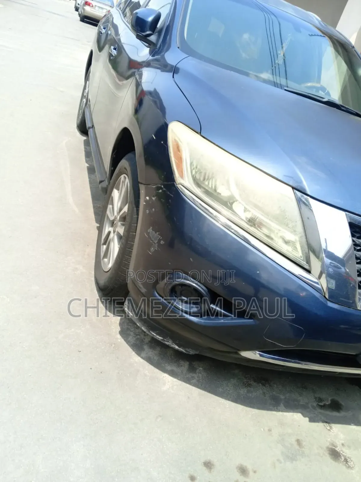Nissan Pathfinder SV 2012 Blue